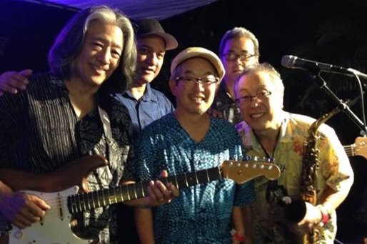 Live In Hawaii
